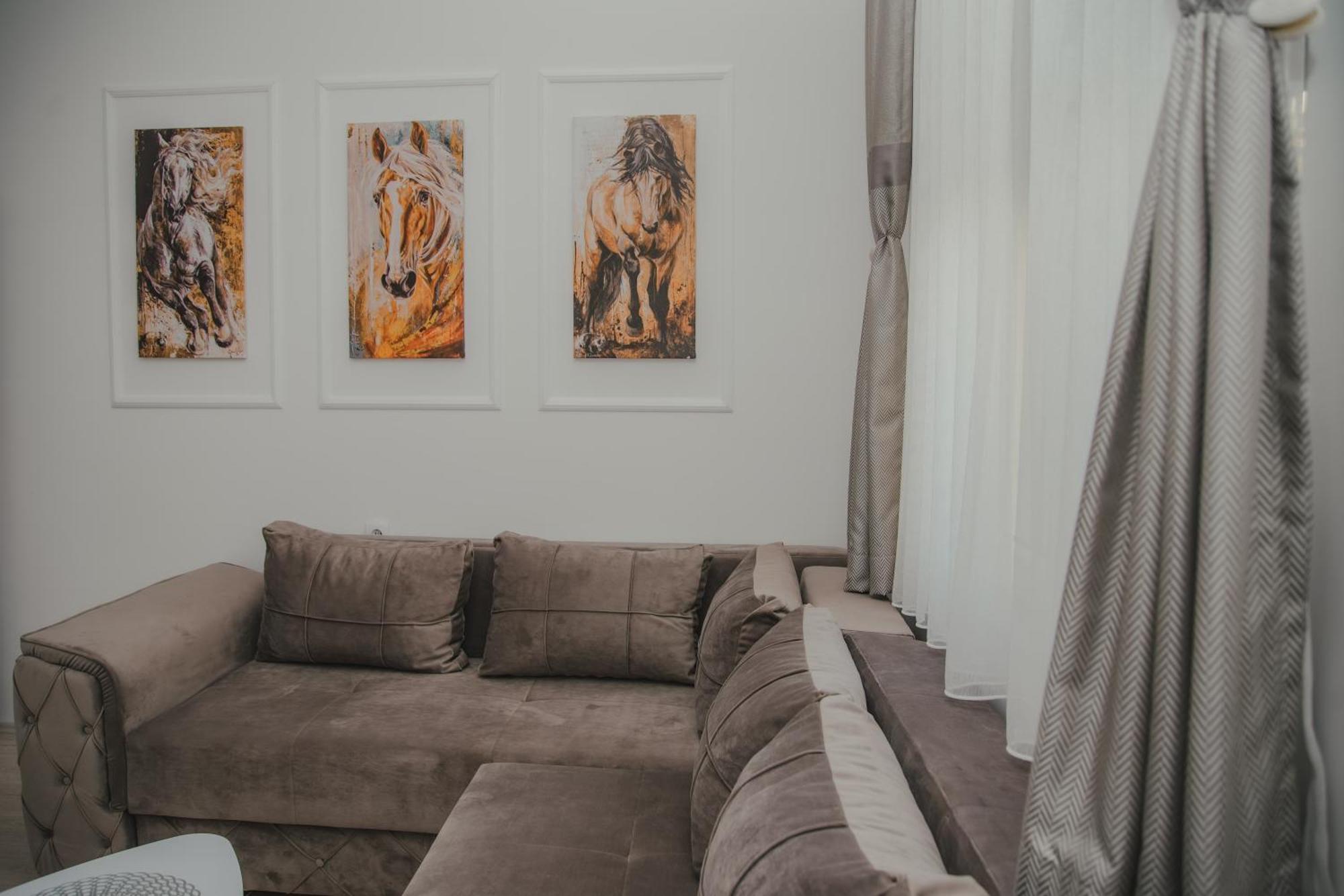Jes Apartments Leskovac  Eksteriør billede