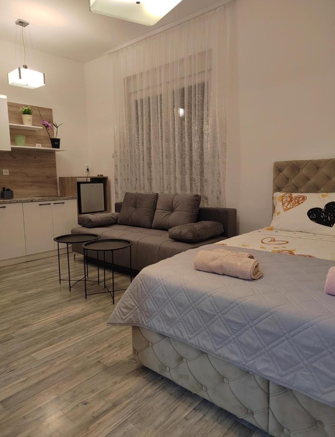 Jes Apartments Leskovac  Eksteriør billede